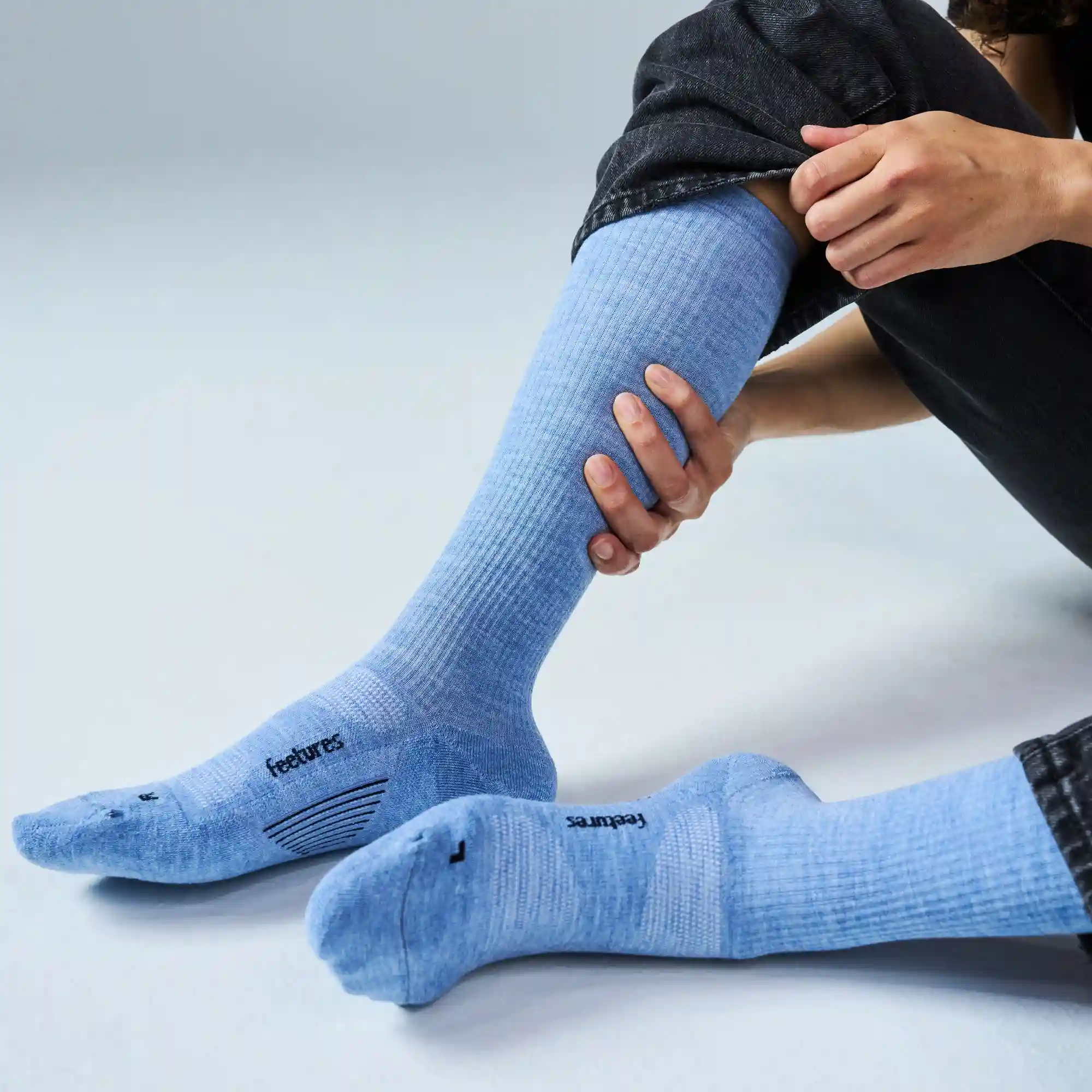 Alternative view of Everyday Graduated Compression Max Cushion Knee High 6 Pack